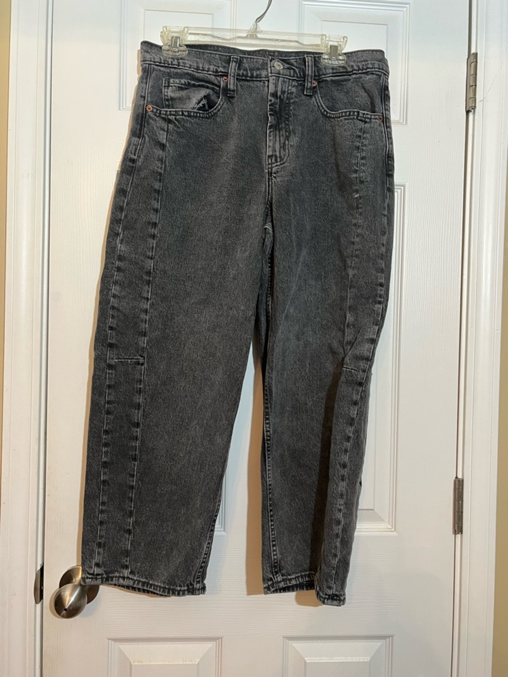 🦋 Old Navy Women's High-Rise dark Washed Barrel leg Jeans size 12 petite